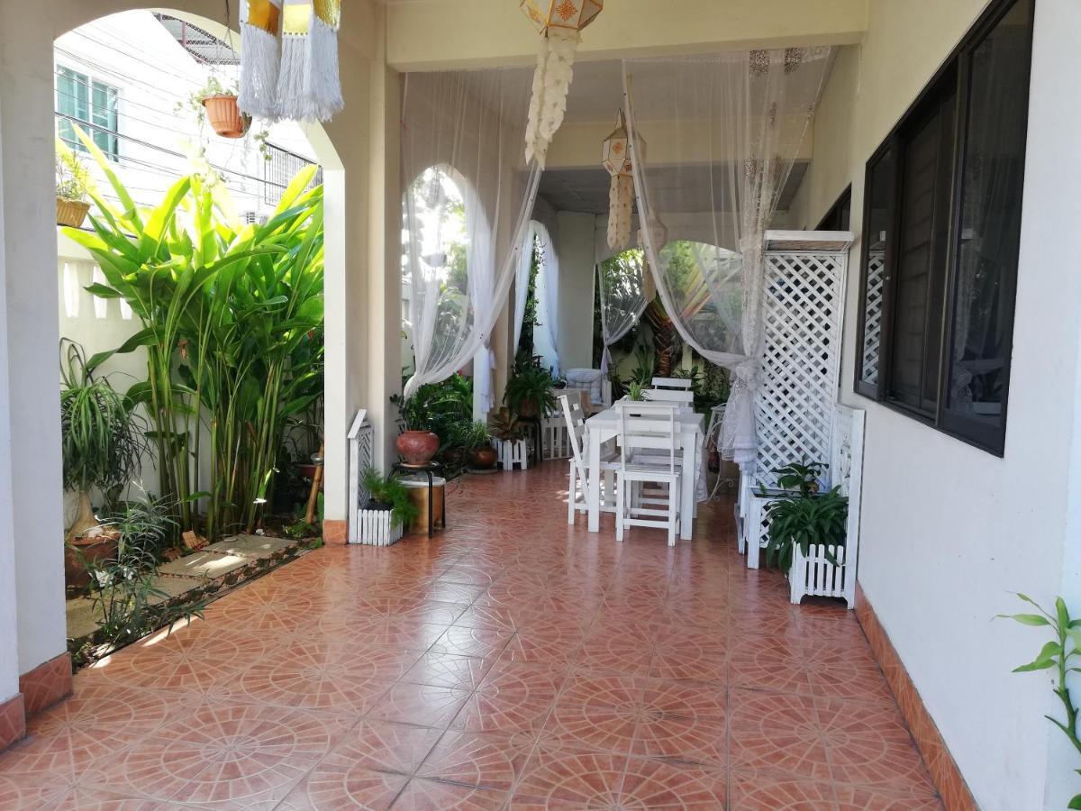 Dd Smile House, Nong Hoi Hotel Chiang Mai Bagian luar foto